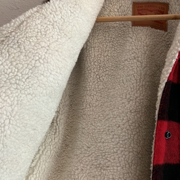Levi’s Sherpa Jacket - Picture 5 of 6